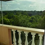 Hotel семеен детелини 2*