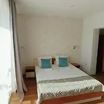 Hotel семеен детелини 2*