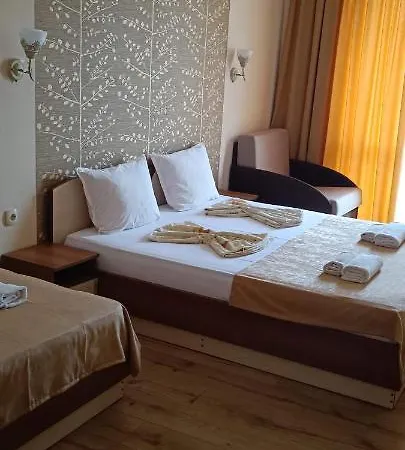 Hotel семеен детелини Primorsko