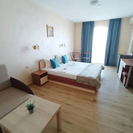 Hotel семеен детелини Primorsko