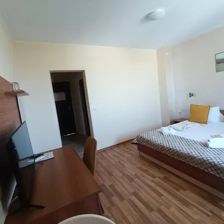 семеен детелини Primorsko